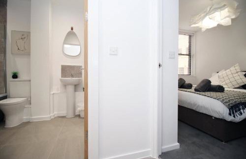 Modern Two BR | Free Parking - Foto 47