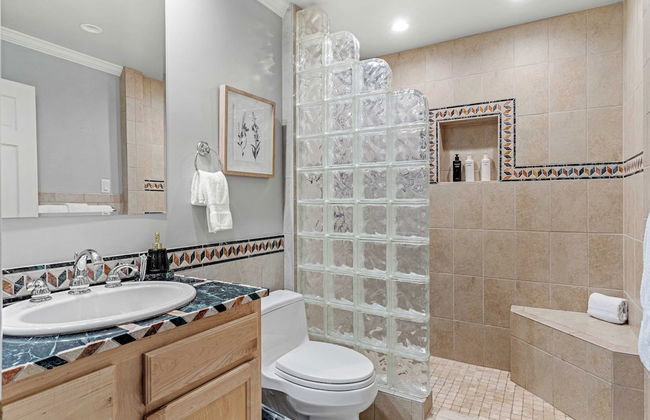 Pool, Sports Court, Game Garage, Fire Pit, & Casita Olivano Ranch by Avantstay - Foto 26