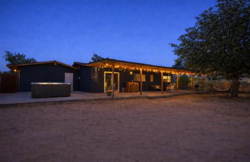 Skyview Stargazing Retreat with Hot tub and Tent - Foto 35