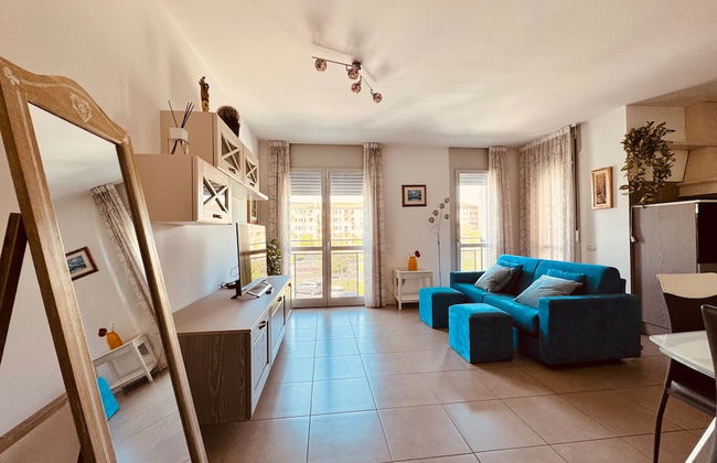 Modern and Peaceful Apartment With Balcony - Foto 12