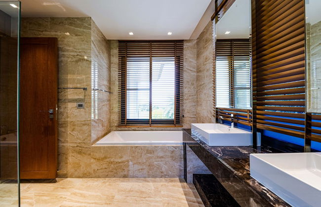 Luxury Mansion On Golf Course - BMG5 - Foto 61