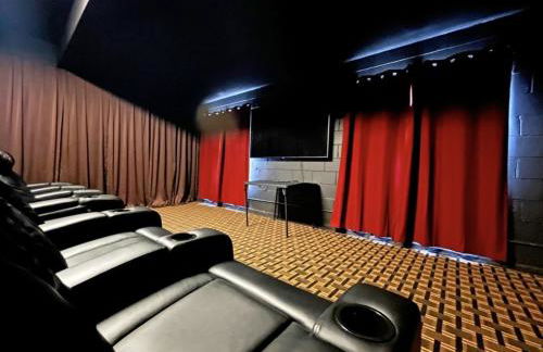 Hidden Gem 5 Bedroom Home by RedAwning - Foto 59