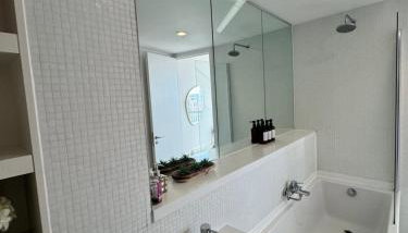 Luxurious Rotunda City View Apartment in Birmingham City Centre - Foto 4