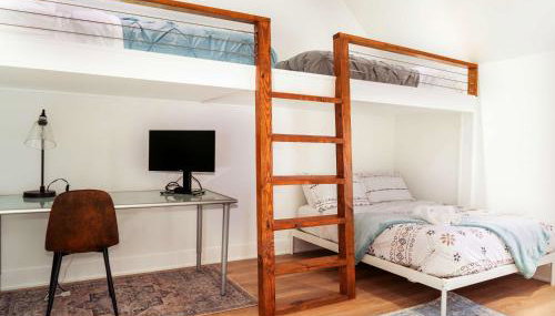 Chic 3 BDR Williams Bay Retreat with Fire pit for 8 - Foto 5