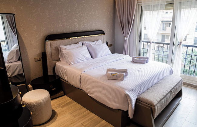 Xuru Stays I Imperial & Inviting 3bdr Duplex w/ Roof @new Cairo - Foto 14