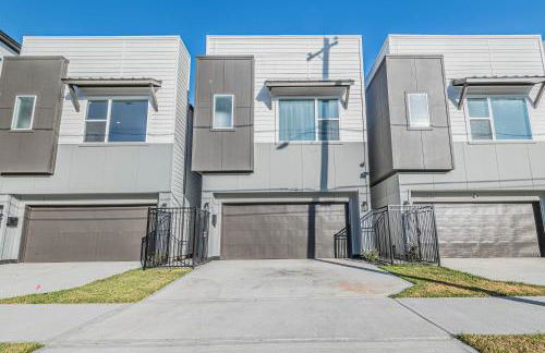 Luxury Haven near Dwtn, Med CTR, with Fast Free WiFi, Parking - Foto 27