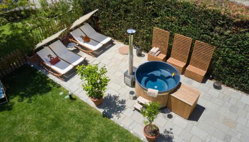 Agriturismo Borgo Scaffaia - Foto 2, Garden, sunbed, Garden view