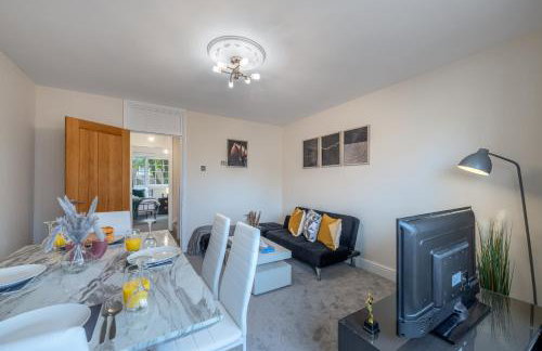 Wilkinsons Home-Free parking, Perfect For Contractors & Weekend getaways, Near London City Airport & Excel - Foto 10