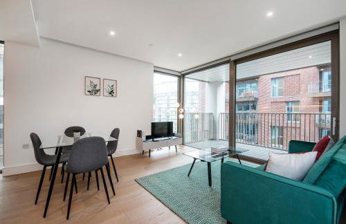 Lux and Large 2 bed Battersea Power Station - Foto 2