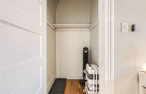 Cloud by Modern Midstay - 1 Block to City Park #C5 - Foto 16