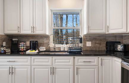 Birchwood by Avantstay Game Room + Lake Access - Foto 30