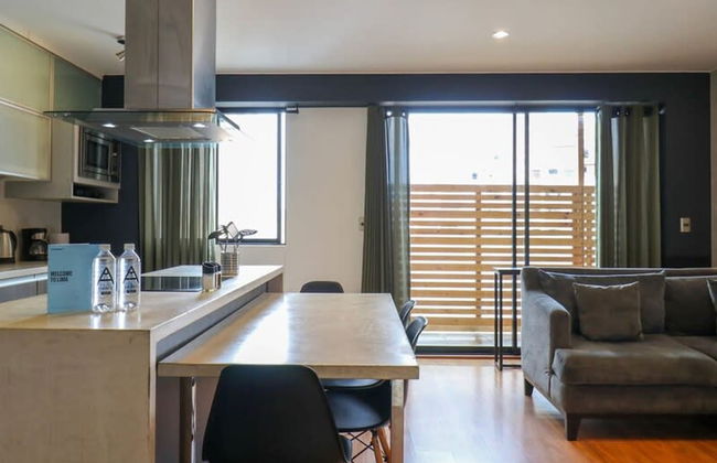 w Picturesque 2BR at Malecon - Photo 8