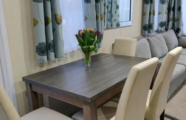 Calm & Cosy (sleeps up to 6) - Oakdene Forest Park - Foto 4