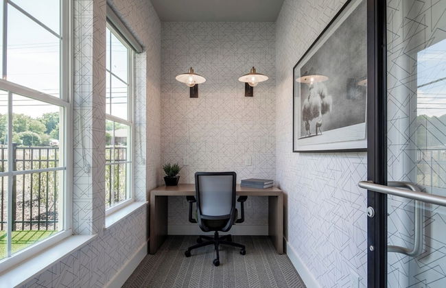 Landing Apartments Huntsville - Photo 23