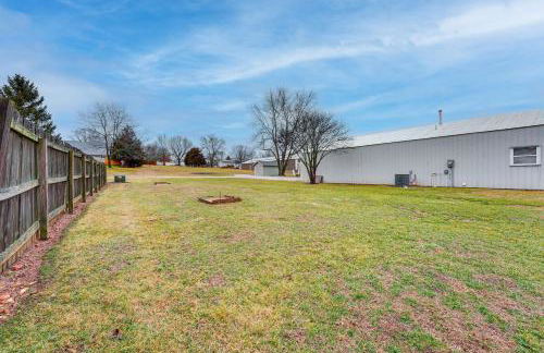 Missouri Couples Retreat Shouse with Patio, Yard - Foto 20