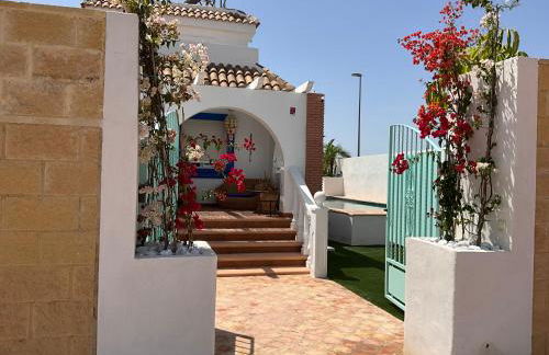 Fantastic Spanish villa with swimming pool in Sierra Golf, near Corvera airport in Murcia - Foto 9