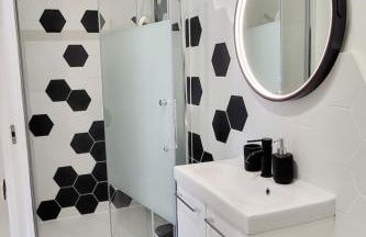 Le Cocon de Reims family and free parking - Foto 10