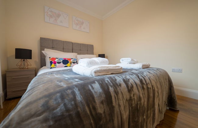 London Heathrow Serviced Apartments - Photo 12