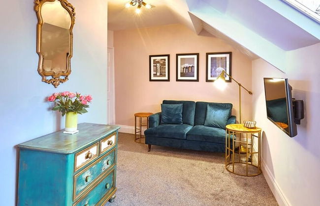 Host Stay North Parade Apartment - Photo 9