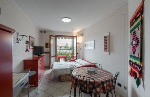 Mosaici Sunrise - lake front apartment with beautiful view - Foto 35