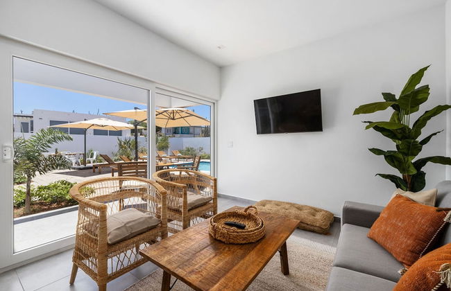 Newly Built Private Pool 3BR Parking Wi-fi - Foto 18