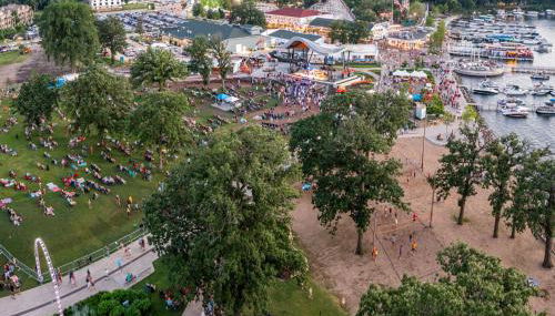 Rockn Reel on East Lake Okoboji - Foto 2