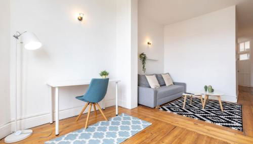 La Madeleine-Beautiful bright two bedroom apart - Foto 4