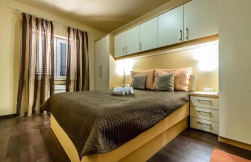 Villa Pave - Six-bedroom Villa With Terrace and Swimming Pool - Foto 43