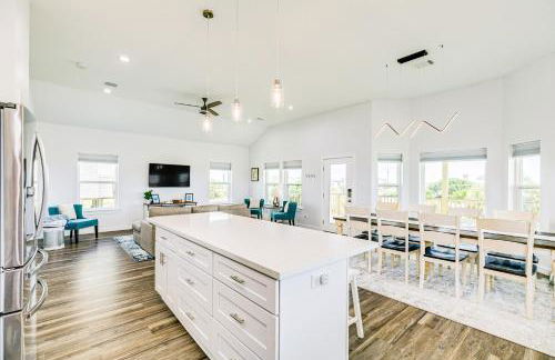 Vacationers Valhalla - Photo 9