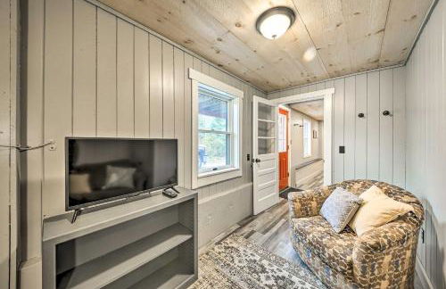 All-Season Sanctuary Steps to Moosehead Lake - Foto 14