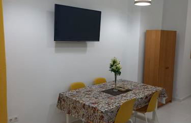 Orange Apartments - Photo 12