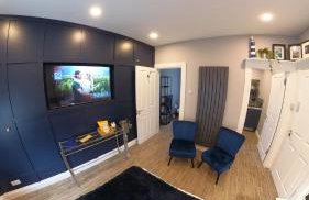 The King's Parlour Whitehead - Foto 18