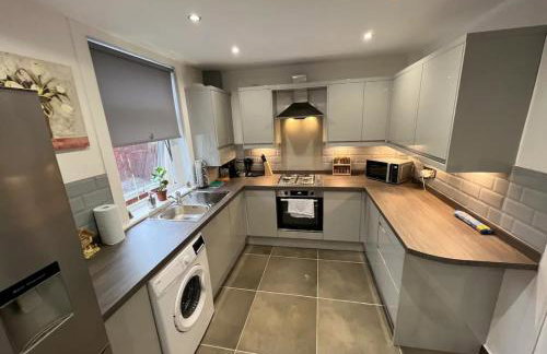 Captivating 3 bedroom home with conservatory - Foto 23