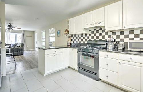 Family-Friendly Keansburg Home Walk to Beach! - Foto 10