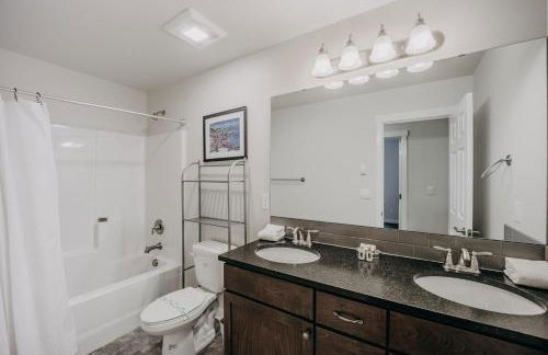 Silver Lake Cabin #47 - Lakefront - Wi-Fi - Fp - Foto 19