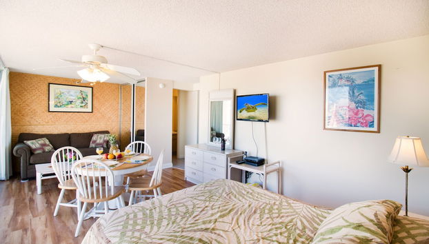 Renovated Pacific Monarch Studio Near Waikiki Beach - Foto 5, Habitación