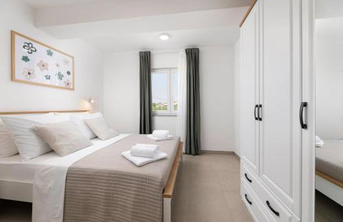 Villa Pietra - Photo 35