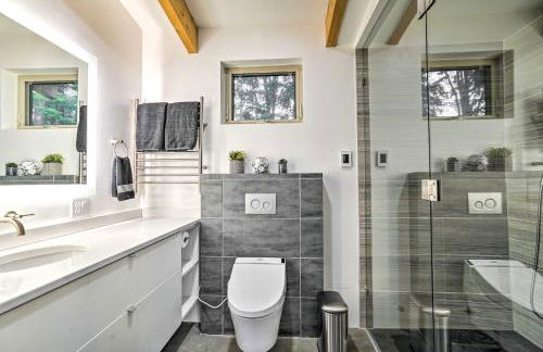 Heated Swim Spa! 15-Acre Cabin on Skykomish River - Foto 22