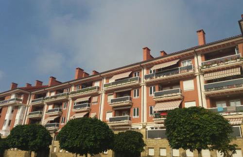 Espacio amplio y luminoso - Foto 16