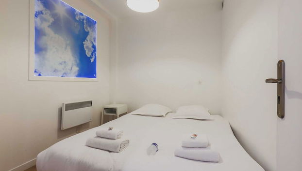 Charming Apartment Marais - Foto 3, Habitación