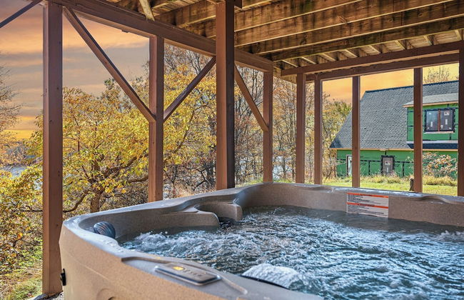 Emerald Bluff by Avantstay Lake Views, Deck, Fire Pit, Game Room - Foto 57