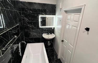 Stylish 1-Bedroom Private Suite - Miami - Foto 9