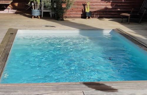 Maison indépendante avec piscine et jardin à Mérignac, à 15 min du centre de Bordeaux - Foto 2