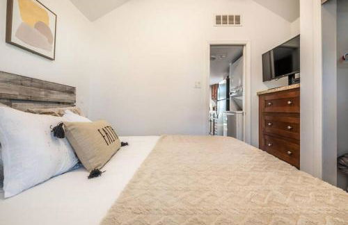 NEW! Boutique TinyHome w/Direct View of PikesPeak! - Foto 15