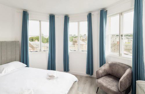 Trehawke House - Photo 2