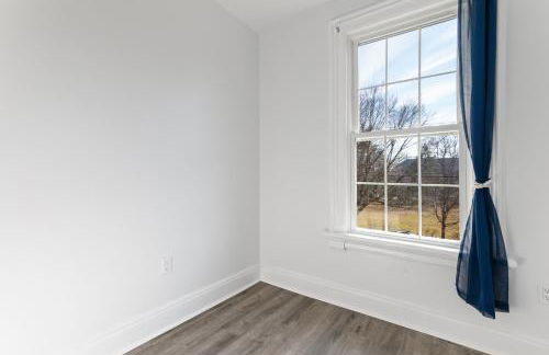 Orange Oasis in the Heart of East Rock with FREE parking near DT and Yale - Foto 10