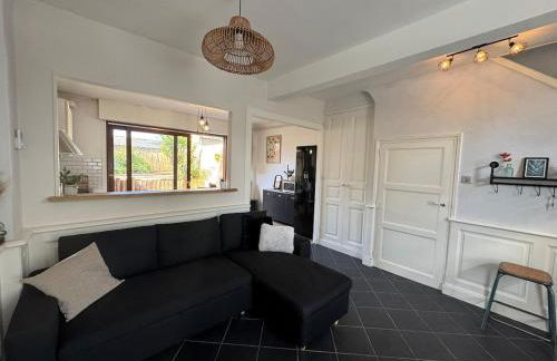 Charmante petite maison en plein centre-ville - Photo 21