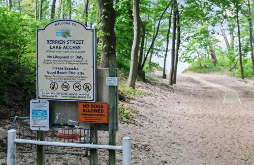 Luxe by the Lake - Pool Access - Photo 79