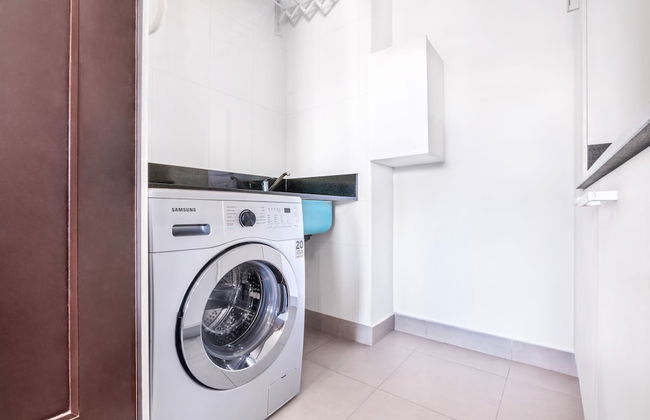 2BR Family Apt Puente de la Mujer View - Foto 20