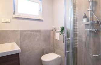 Memories - 2BR Apartment - Free Parking - Photo 6